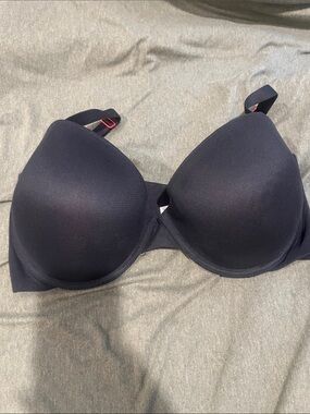 Smooth Contour Molded Bra - Black